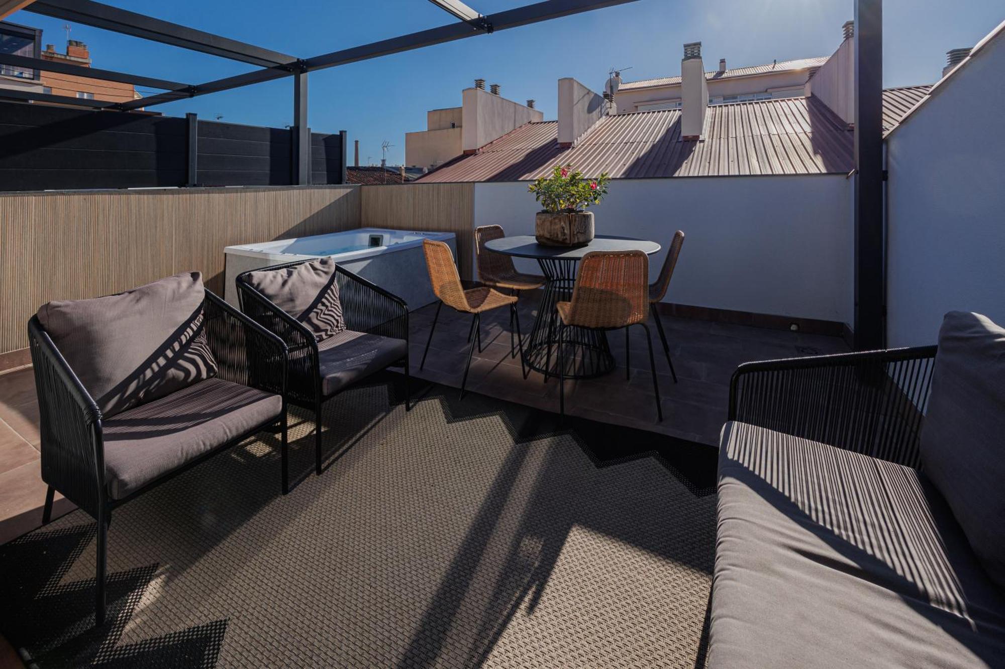 Atico Duplex Playa Area Barcelona Con Spa Exterior Montgat Exterior photo